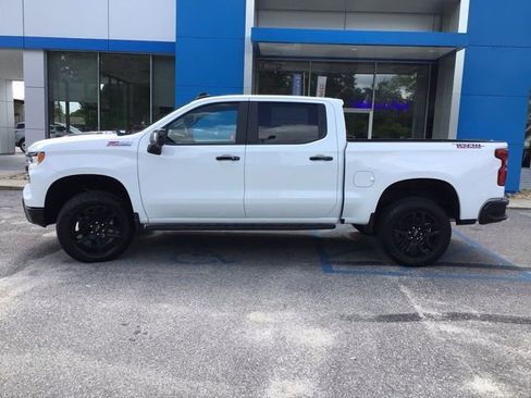 New 2026 Chevrolet Silverado 1500 LT Trail Boss w/ LT Trail Boss Premium Package AWD/4WD image 3