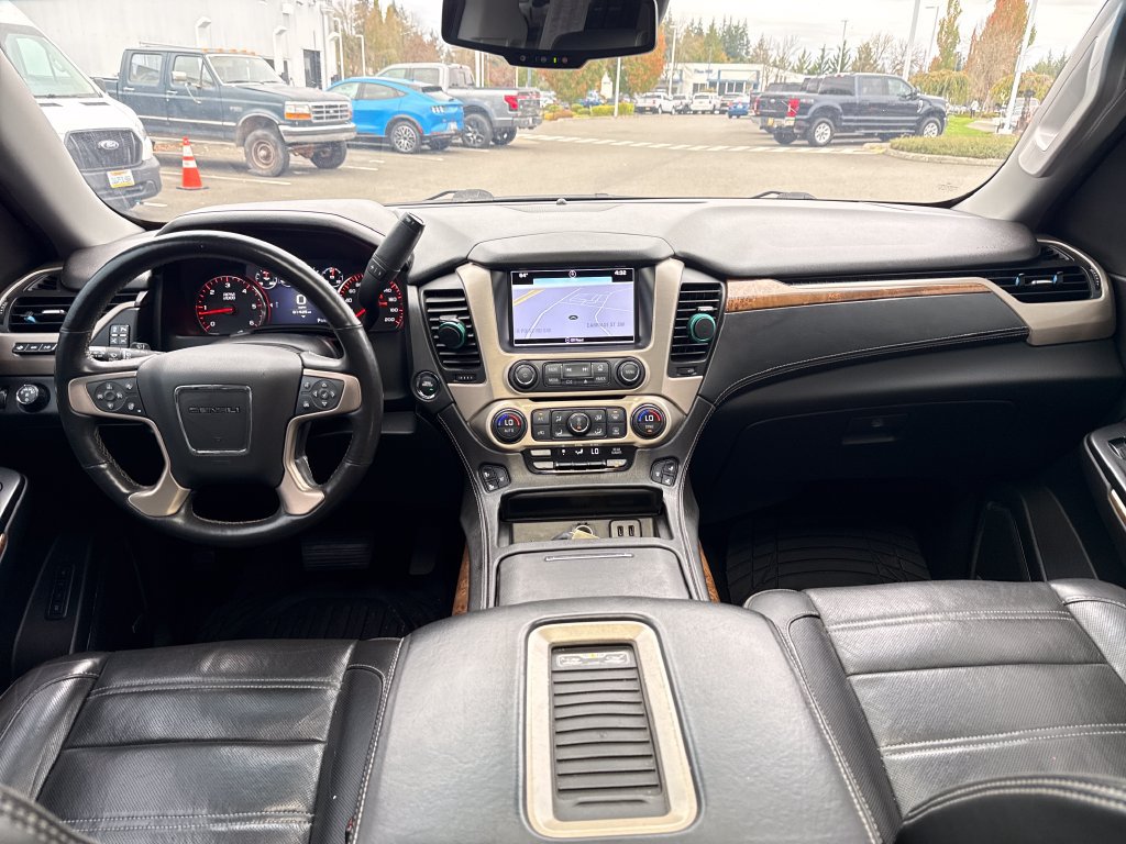 Used 2016 GMC Yukon Denali w/ Open Road Package AWD/4WD image 5