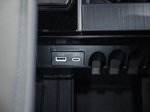 New 2026 Toyota Sequoia Platinum image 32