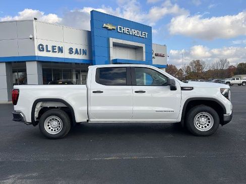 New 2026 GMC Sierra 1500 Pro image 8