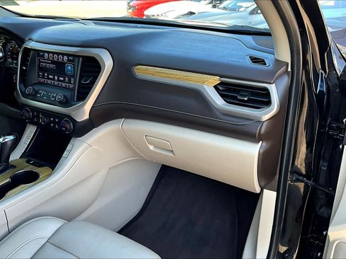 Used 2019 GMC Acadia Denali image 31