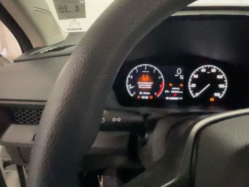 Certified 2025 Honda CR-V EX image 32
