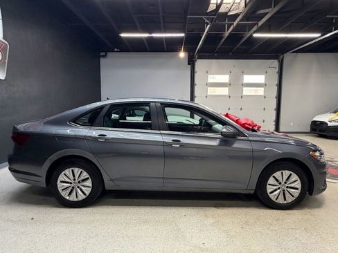 Used 2019 Volkswagen Jetta S w/ Driver Assistance Package image 9
