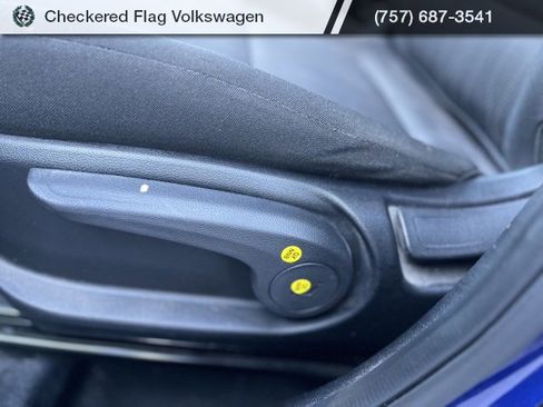 Used 2021 Hyundai Venue SE image 20