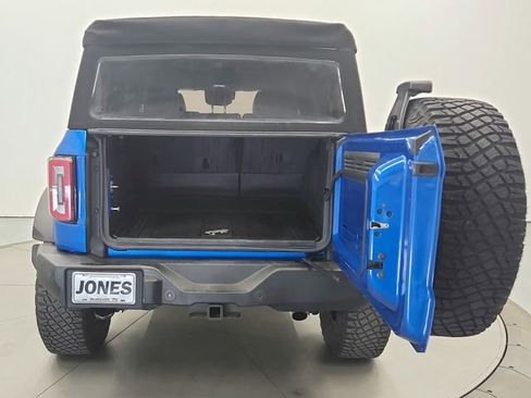 Used 2023 Ford Bronco Wildtrak image 30