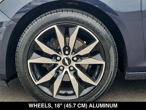Used 2016 Chevrolet Malibu LT FWD image 17
