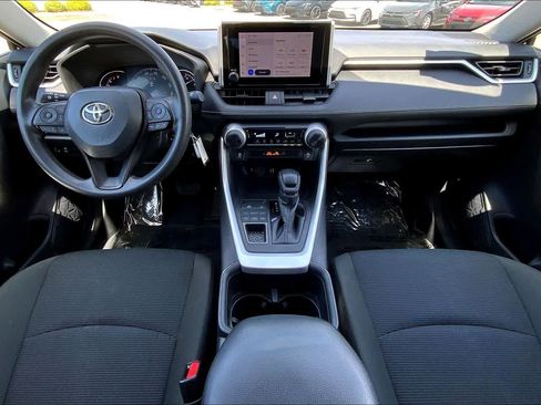 Used 2024 Toyota RAV4 LE image 15