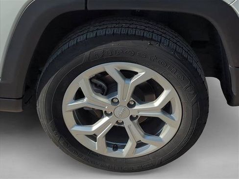 Used 2024 Jeep Compass Sport AWD/4WD image 6