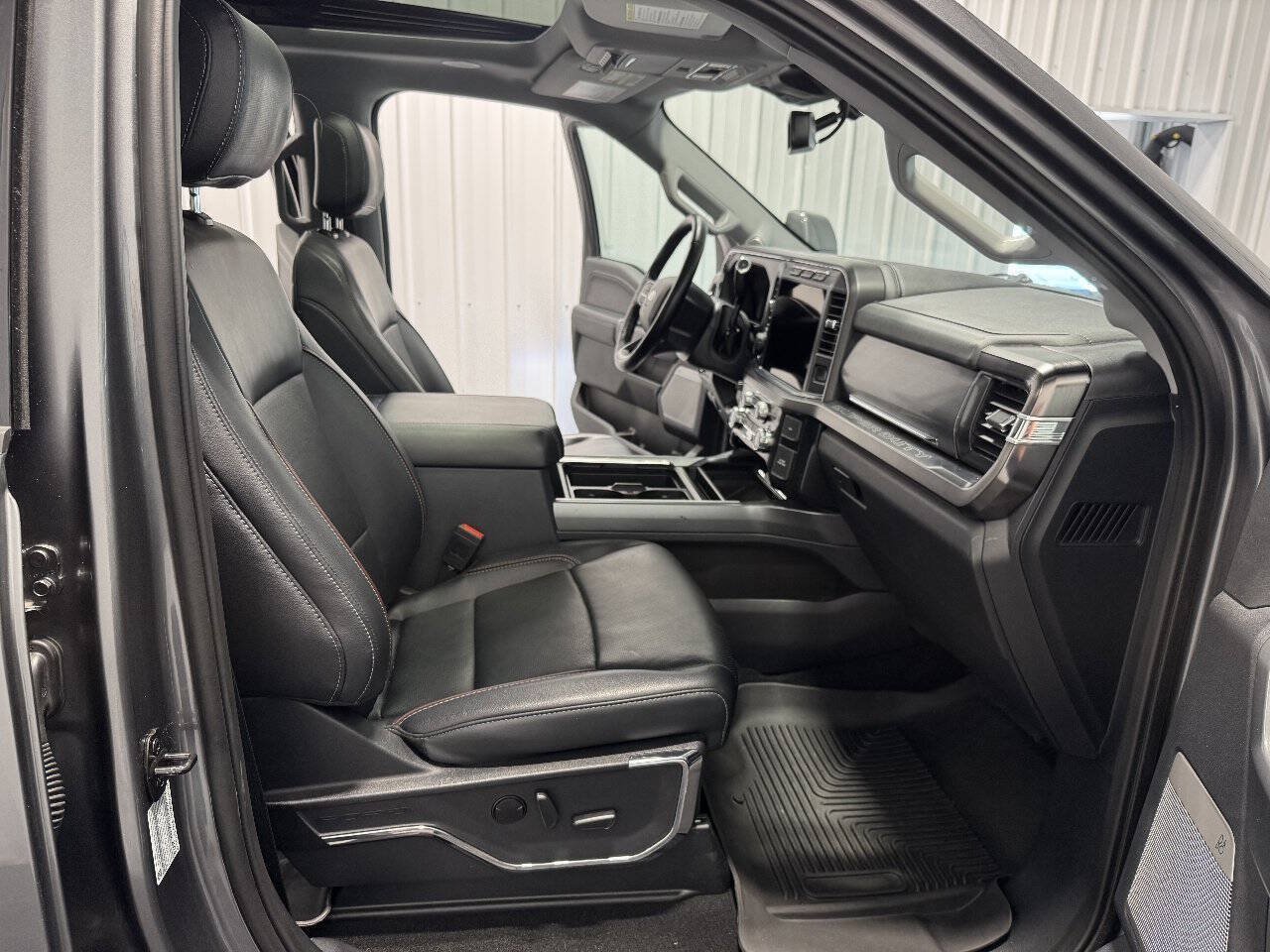 Used 2023 Ford F350 Lariat w/ Lariat Ultimate Package AWD/4WD image 24