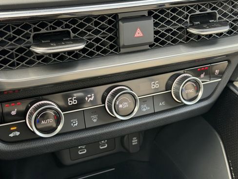 Certified 2025 Acura ADX A-Spec image 19