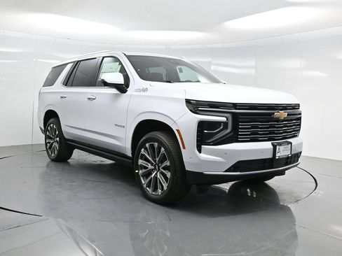 New 2026 Chevrolet Tahoe High Country AWD/4WD image 43