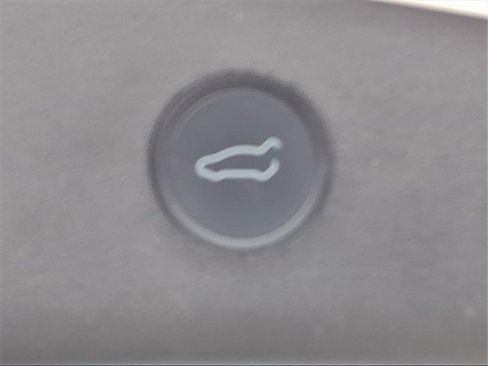 Used 2021 Tesla Model 3 Standard Range Plus image 21