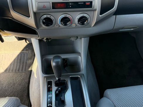 Used 2007 Toyota Tacoma PreRunner image 15