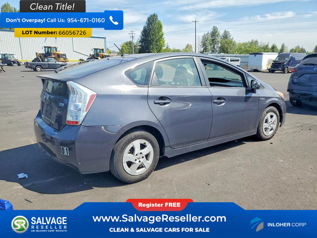 Used 2011 Toyota Prius Three w/ Navigation Pkg FWD image 4