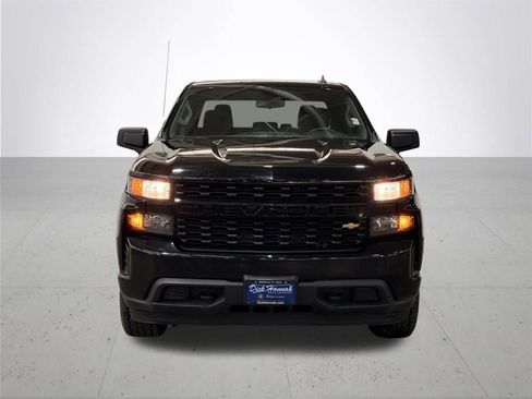 Used 2022 Chevrolet Silverado 1500 Custom AWD/4WD image 4
