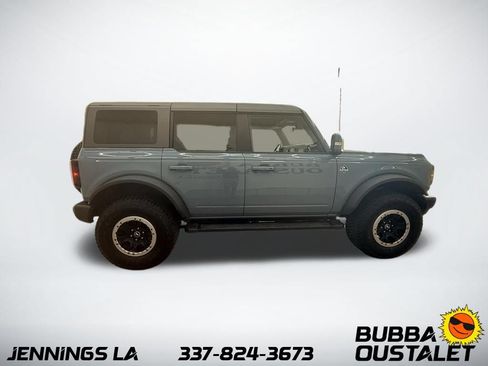 Used 2023 Ford Bronco Outer Banks w/ Sasquatch Package AWD/4WD image 6