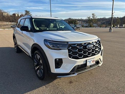 New 2026 Ford Explorer Platinum image 6