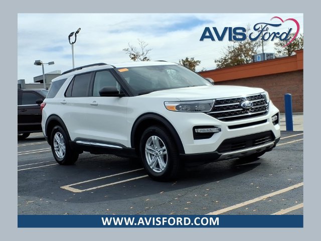 Used 2024 Ford Explorer XLT w/ Equipment Group 202A AWD/4WD image 1
