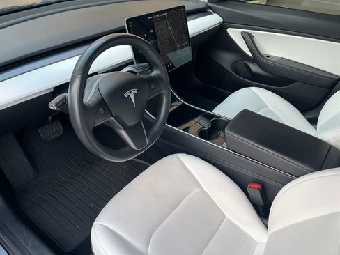 Used 2018 Tesla Model 3 Long Range AWD/4WD image 2