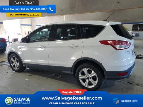 Used 2015 Ford Escape SE image 3