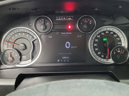 Used 2022 RAM 1500 Classic SLT w/ Electronics Group AWD/4WD image 23