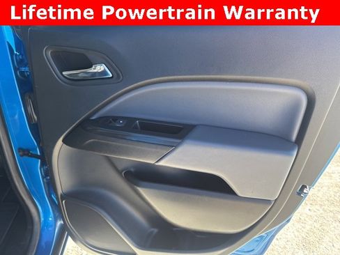 Used 2022 Chevrolet Colorado Z71 image 28