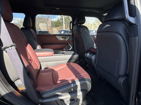 New 2026 INFINITI QX80 Autograph image 21