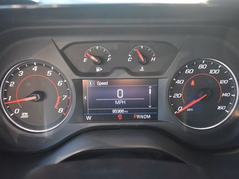 Used 2019 Chevrolet Camaro LT image 20