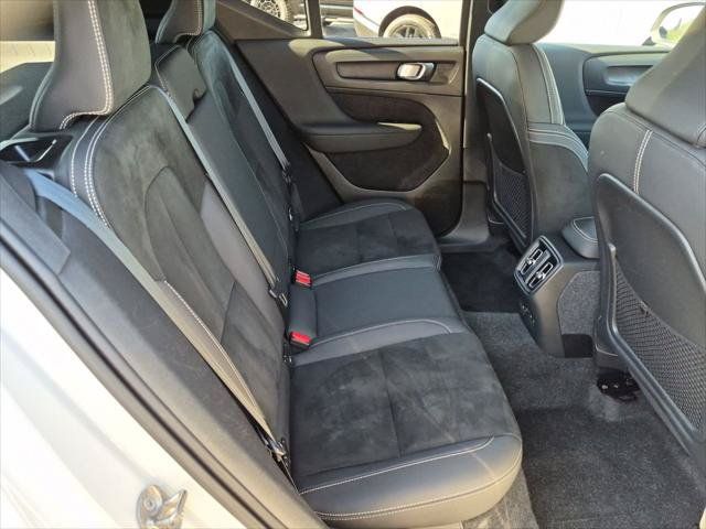 Certified 2023 Volvo XC40 Recharge Ultimate AWD/4WD image 25