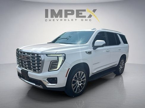 Used 2025 GMC Yukon Denali AWD/4WD image 1