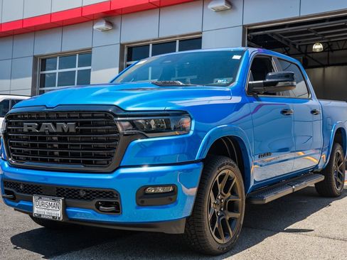 New 2026 RAM 1500 Laramie AWD/4WD image 3