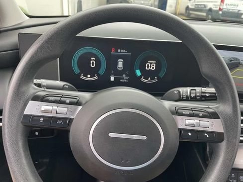 Used 2025 Hyundai Tucson SEL AWD/4WD image 28