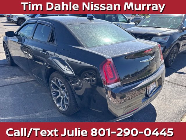 Used 2018 Chrysler 300 Touring w/ Sport Appearance Package RWD image 20
