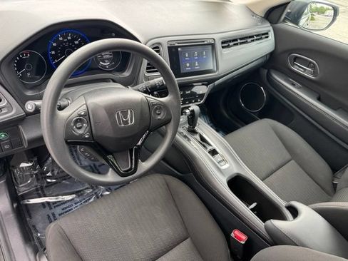 Used 2017 Honda HR-V EX image 17