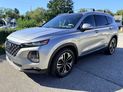 Used 2020 Hyundai Santa Fe Limited AWD/4WD image 9