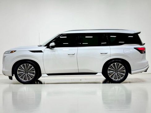 Used 2025 INFINITI QX80 Sensory image 25