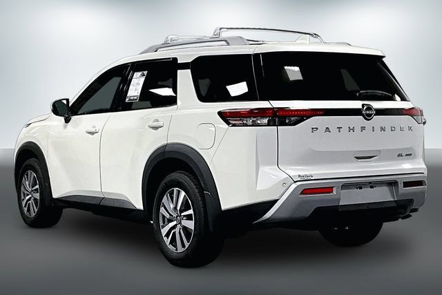Used 2023 Nissan Pathfinder SL AWD/4WD image 5