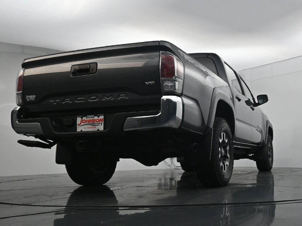 Used 2023 Toyota Tacoma TRD Off-Road AWD/4WD image 36