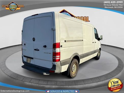 Used 2014 Mercedes-Benz Sprinter 2500 image 9