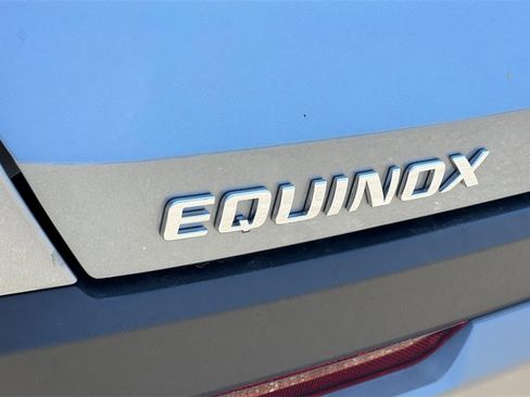 Used 2025 Chevrolet Equinox LT image 12