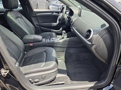 Used 2016 Audi A3 e-tron Premium w/ Audi MMI Navigation Plus FWD image 9