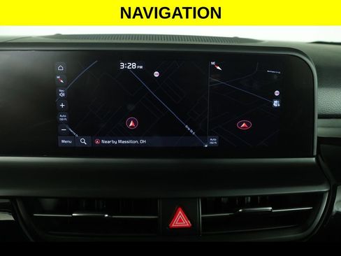 Used 2025 Kia Seltos S FWD image 4