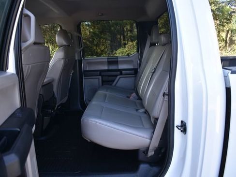 Used 2018 Ford F250 XL w/ Power Equipment Group image 11