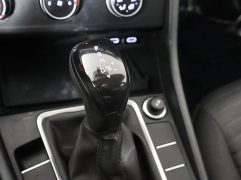 Used 2023 Volkswagen Jetta S image 41