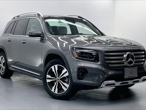 Used 2026 Mercedes-Benz GLB 250 image 4