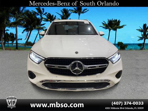 Used 2025 Mercedes-Benz GLC 300 image 19