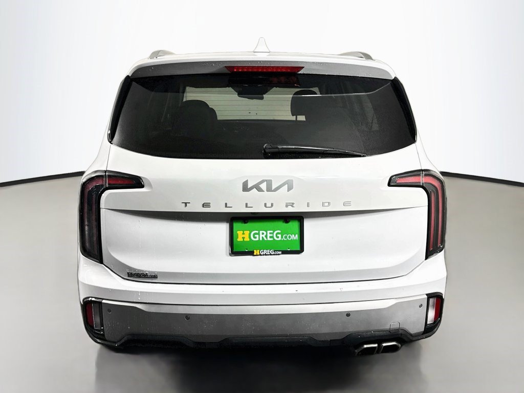 Used 2024 Kia Telluride EX w/ EX Captain's Chair Package FWD image 8