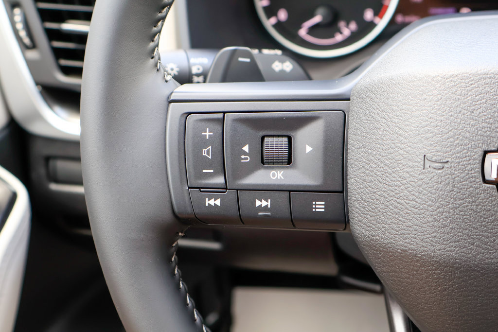 New 2026 Nissan Rogue Dark Armor FWD image 11