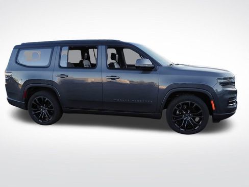 Used 2022 Jeep Grand Wagoneer Series II image 8