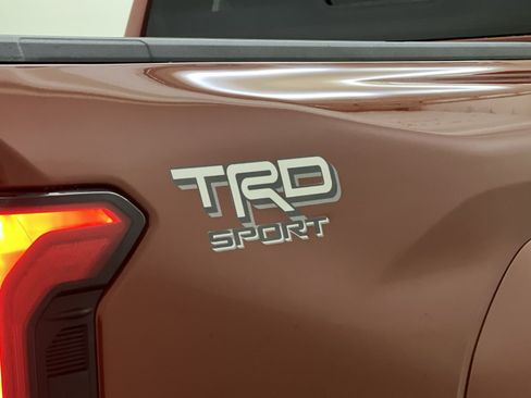 Used 2025 Toyota Tacoma TRD Sport w/ TRD Sport Upgrade Package AWD/4WD image 28